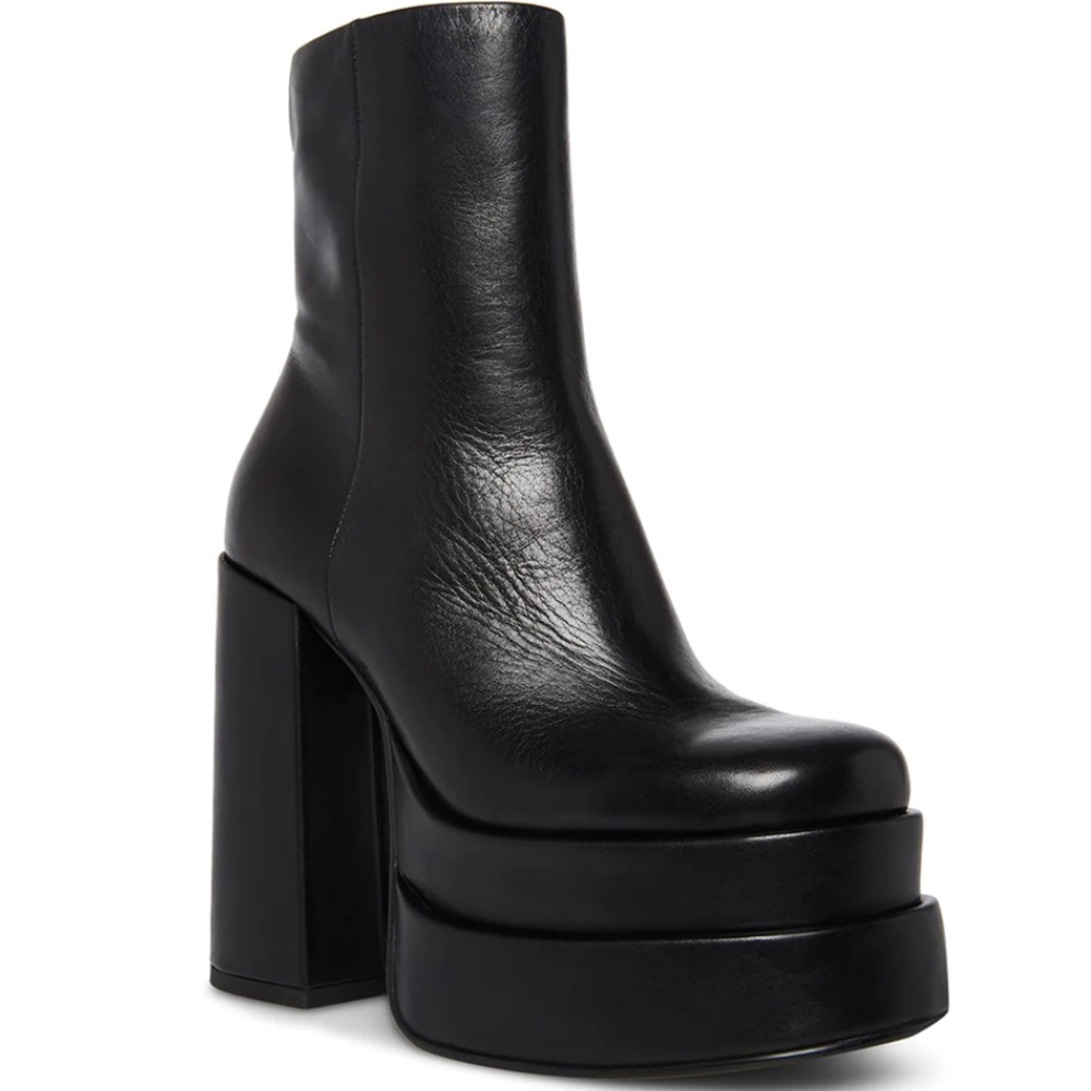 steve madden black leather cobra boots